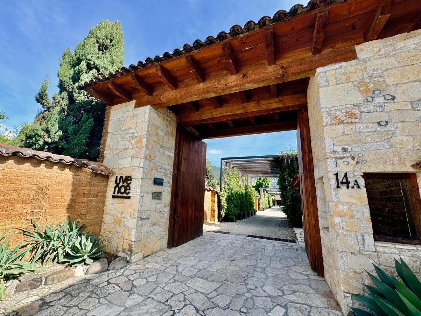Uvence Arte + Hotel San Cristóbal de Las Casas Extérieur photo
