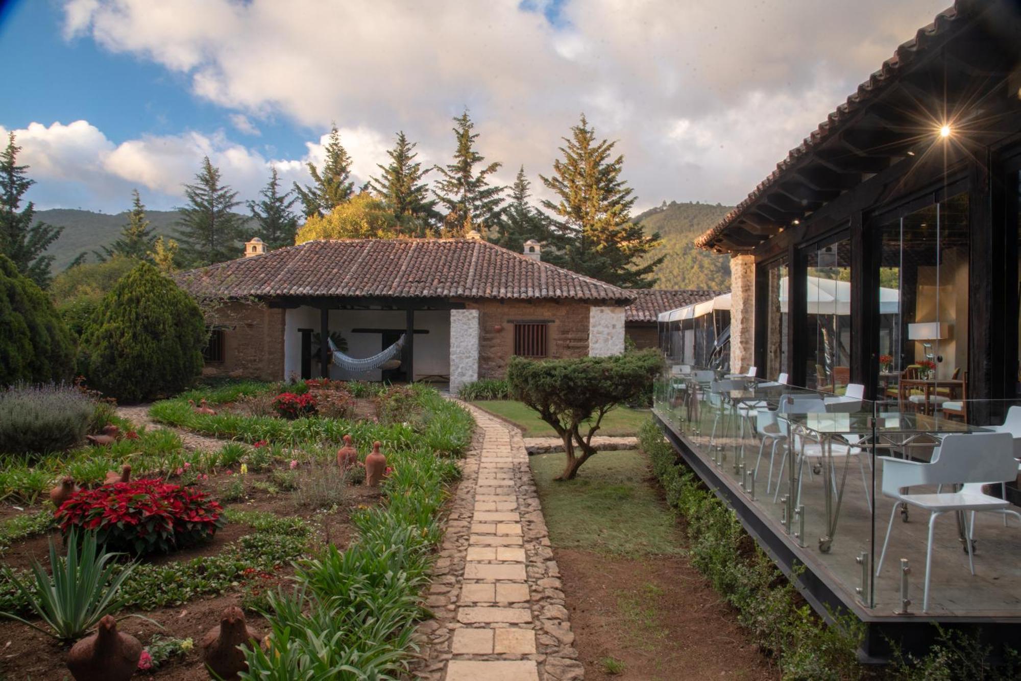 Uvence Arte + Hotel San Cristóbal de Las Casas Extérieur photo